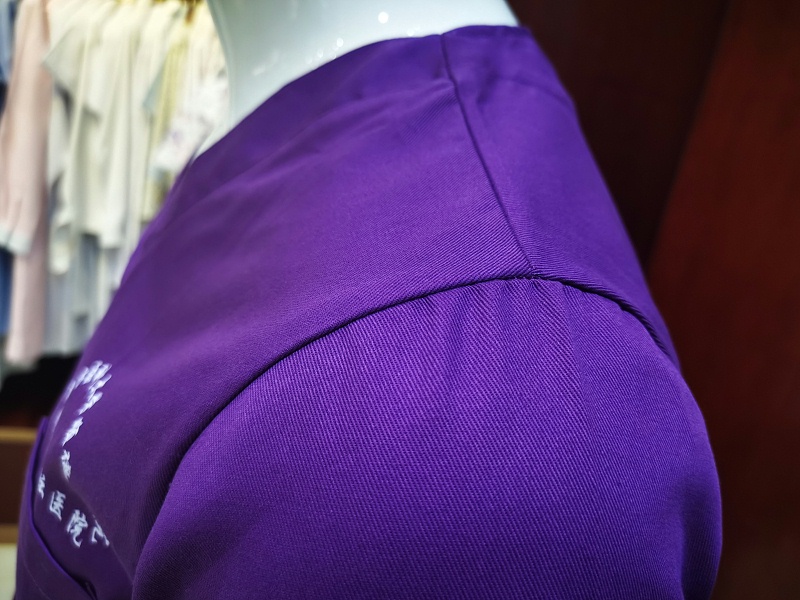 悟空体育纺织洗手衣面料